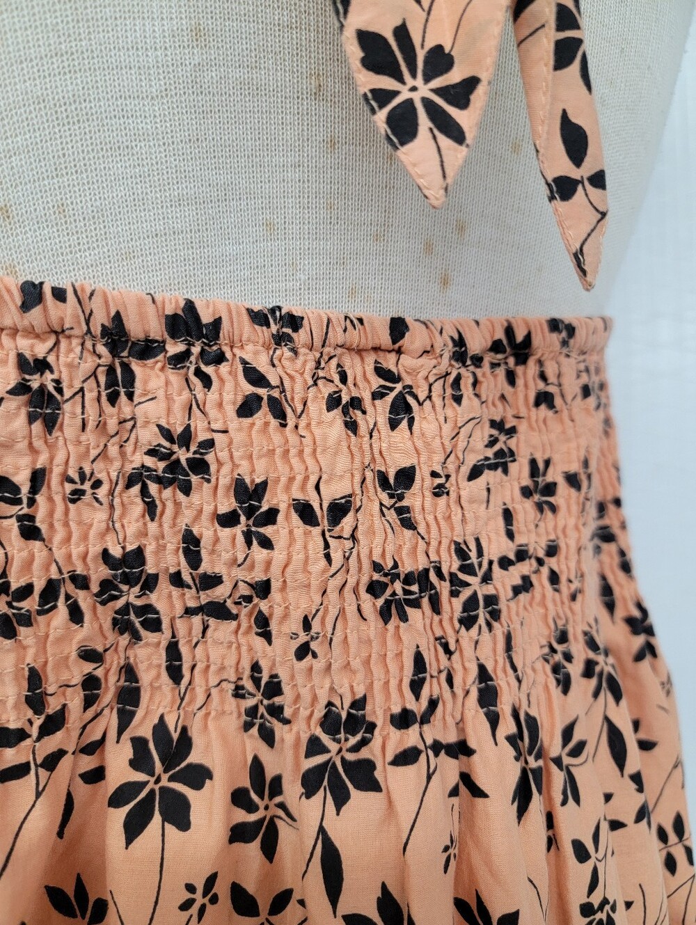 Halter Floral Midi Dress - Bohemian Vibe - Picture 7 of 8